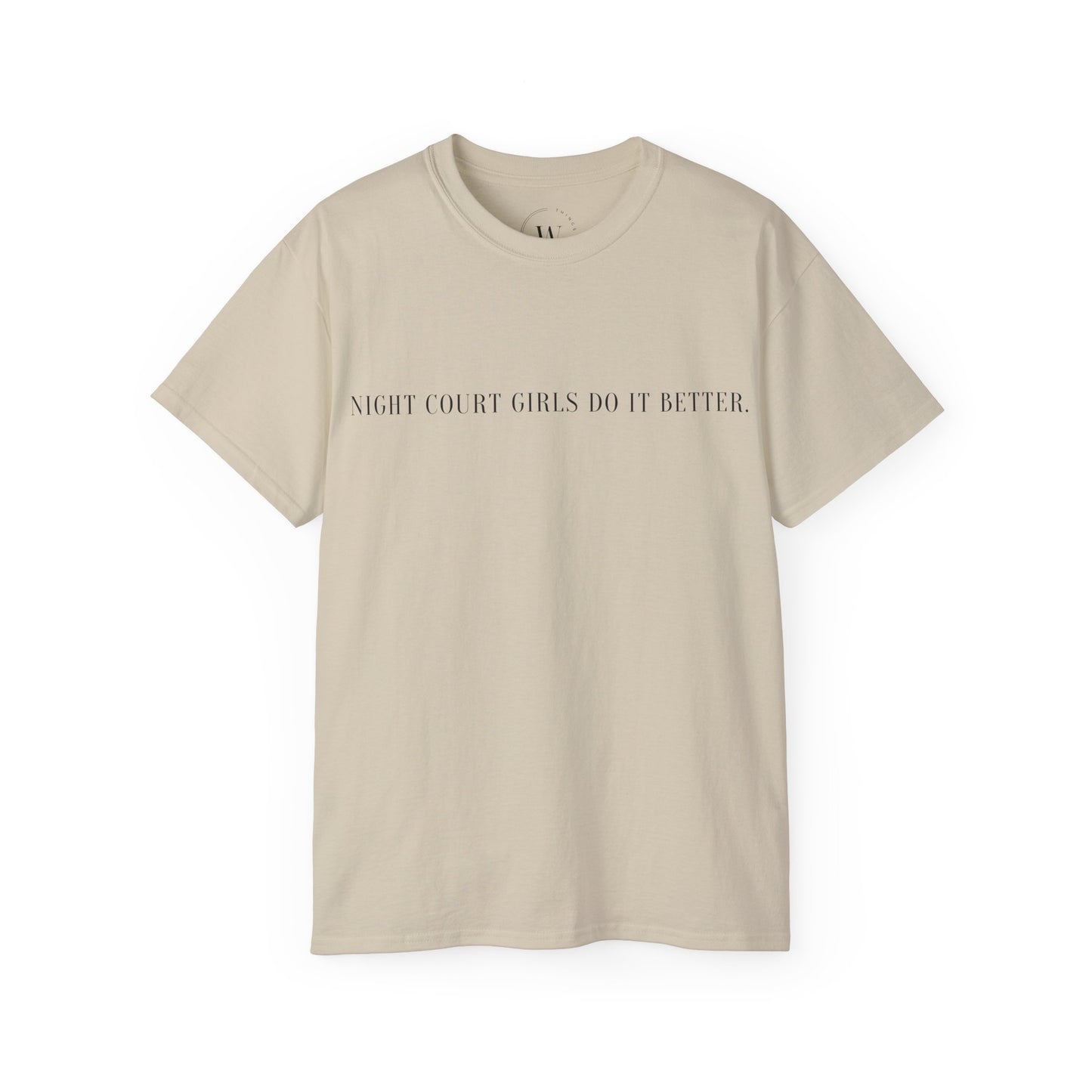 T-Shirt mit Spruch "Night Court Girls Do It Better" WTHINGS - T-Shirt mit Spruch "Night Court Girls Do It Better"