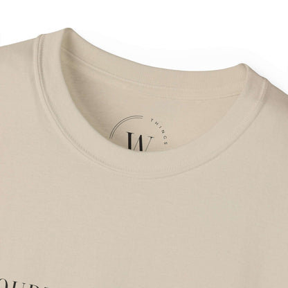 T-Shirt mit Spruch "Night Court Girls Do It Better"
