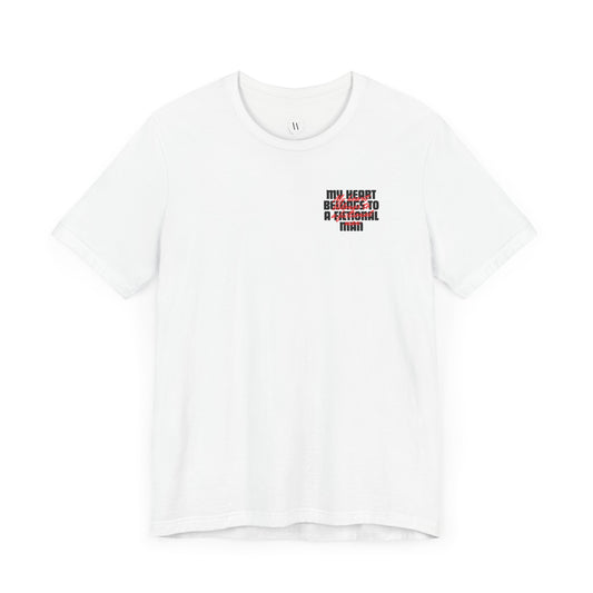 T-Shirt "My heart belongs to a fictional man" für Buchliebhaber